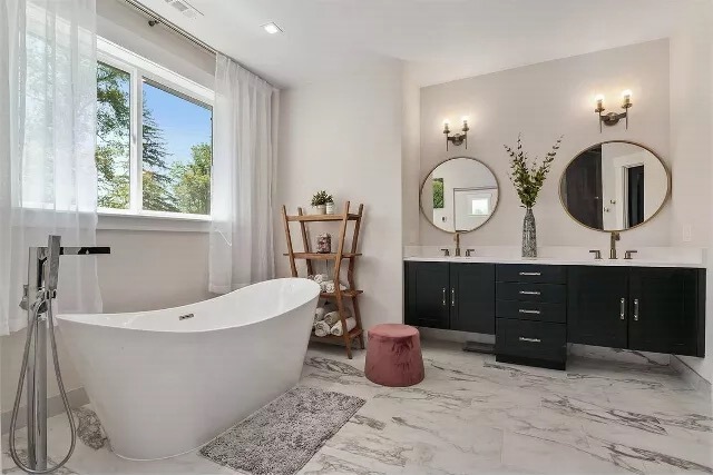 Custom bathroom by Clark Custom Builders